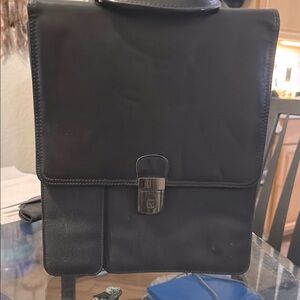 Black Small Laptop Bag with Pebbled Texture and Metallic Clasp